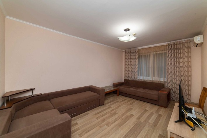 1к. мебльована квартира Феодосійський пров., 14-А ст.м.Деміївська - фото 1