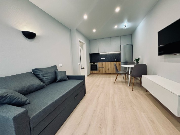 Нова Англія! Продам 1 кім кв! Готовий бізнес! - фото 1