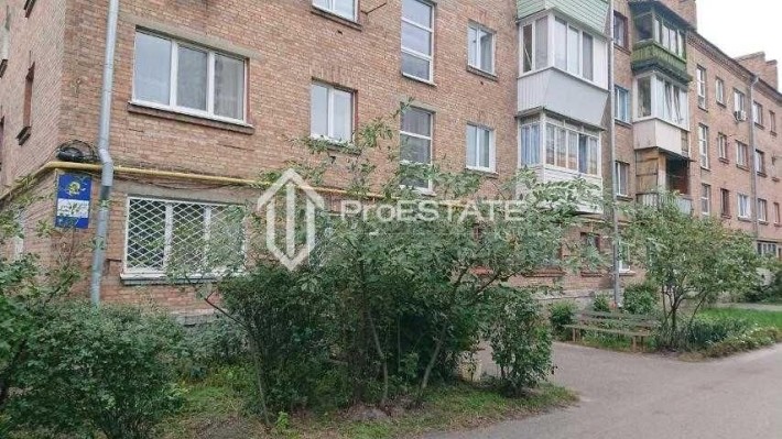 2-х кімнатна  вул. Василя Вишиваного 2 - фото 1