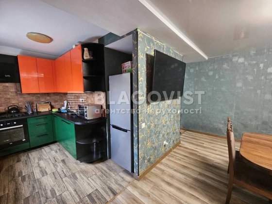 Продаж квартири  вул. Празька 3, 64 кв.м, 3кімн. Киев