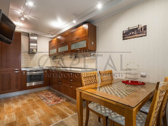 Продажа 3-к Оболонь Героев Сталинграда 16Г Ивасюка 2 спальни Низкий эт Київ