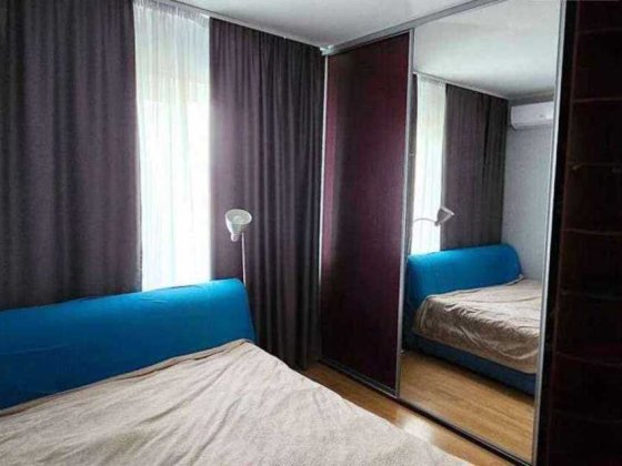 Продам 3-кімн. Оболонський просп. 34, 70 м.кв Київ