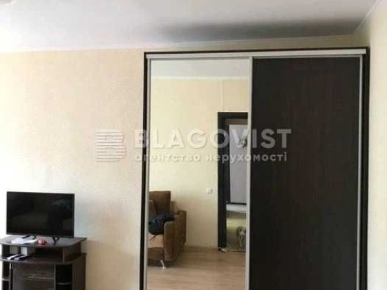 Продаж 2-к.квартири Оболонь, Мінська, Героїв дніпра, просп Оболонський Київ