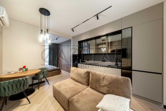 Продаж квартири, ЖК  "Delmar", вул. Андрія Верхогляда - фото 1