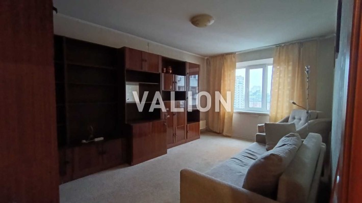 Продам 2-комн.кв.р-н.Оболонь,ул.Иорданская 11г - фото 1