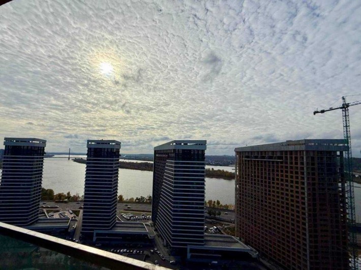 Видовий пентхаус з терасою у ЖК Great Грейт 12 будинок 91м2 - фото 1