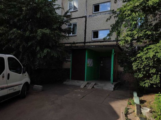 Продажа квартири. м. Лісова вул Мілютенка 44Б. Киев