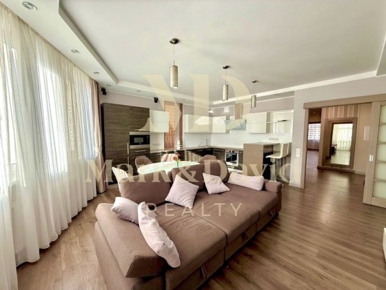 ЖК Сонячна Брама Голосіївський р-н метро ВДНХ квартира 106м2 Київ