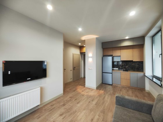 Продам 1 кімн. кв-ру вул. Вчительська 16 поруч Ликоград  Іподром без% Киев