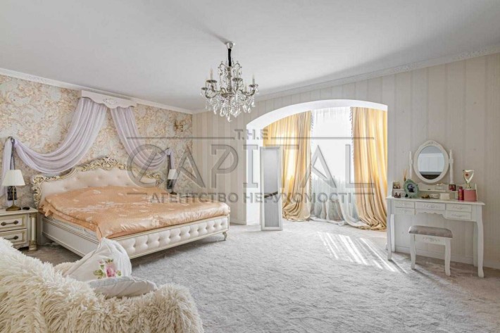 Продаж Квартира 150 м2 пр-т Володимира Івасюка, 14б Оболонський район - фото 1