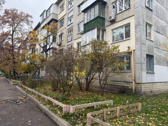 Продаж 2 к квартири  , вулиця Шалетт 14 Київ