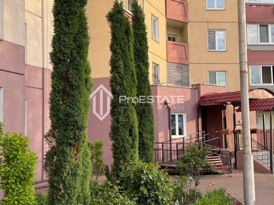 Продаж 3-кімнатної квартири проспект Григоренка