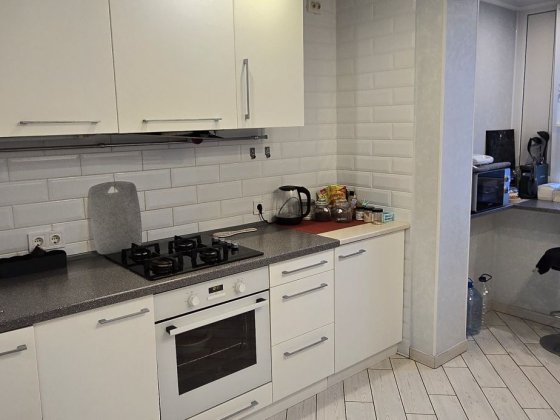 Без  комісії.   Пл.Оболонська  3   Двокімнатна Київ