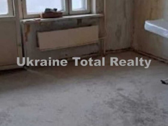 м. Харківська/Вирлиця! 3к квартира 69м2 під ремонт! Вул Вербицького 12 Киев