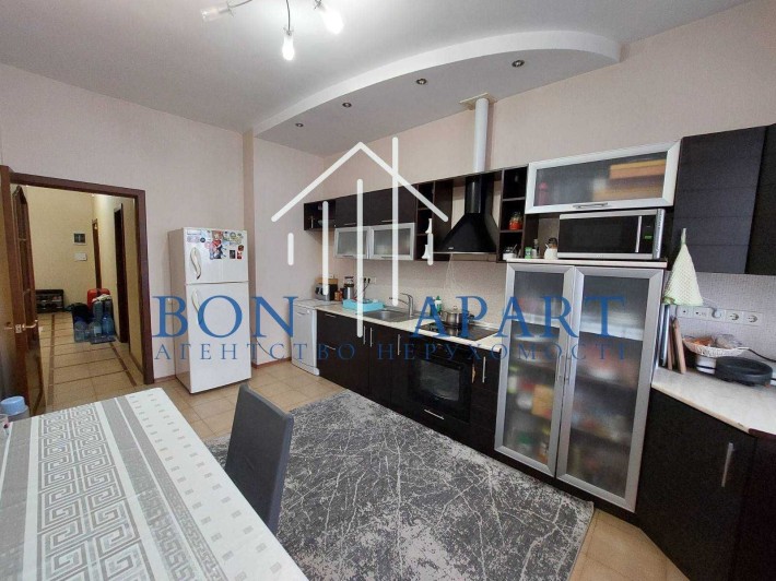 Продам 3к. квартиру. Новий будинок, вул. Срібнокільська 14А м.Позняки - фото 1