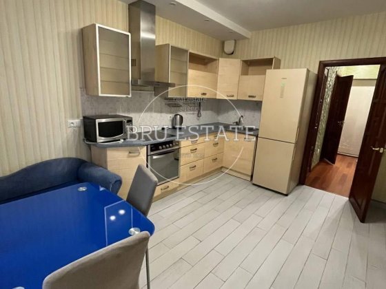 Продаж 1 к квартири Позняки район Рівер мол 4 й поверх Ремонт Київ