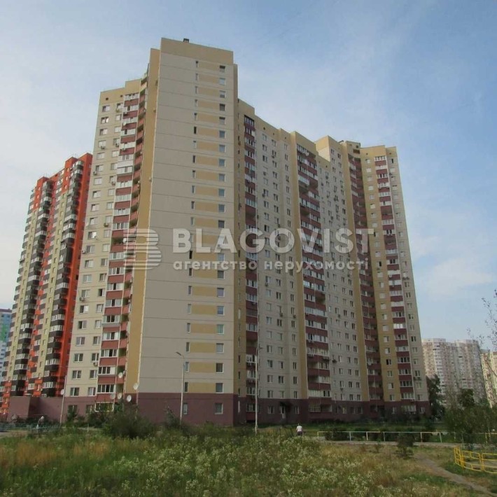 Продаж 2кімн.квартири біля ст.М"Позняки",просп Петра Григоренка 12 - фото 1