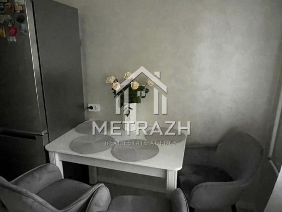 ТОП! Продається 1-к квартира 39м2 на вул. Лариси Руденко Киев