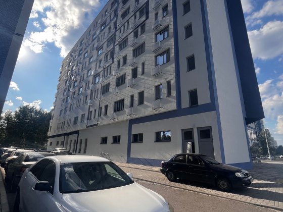 Продаж 1 к кв по вул Ревуцького 56, 28м2 Київ