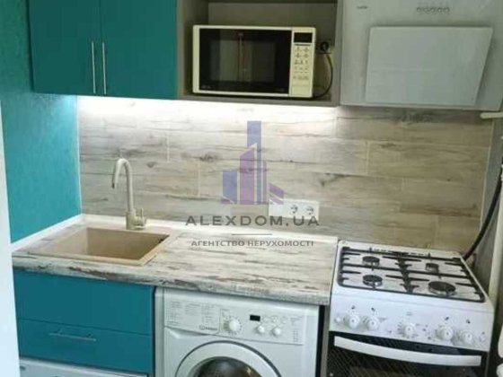 Продаж 1к кв, вул.Братиславська, 30. Лісовий масив Чернігівська Лісова Київ