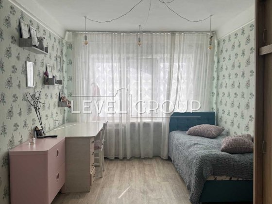 Продаж 2кім кв, ремонт, 3пов,45м2, Деснянський, Лісовий, Чернігівська Киев