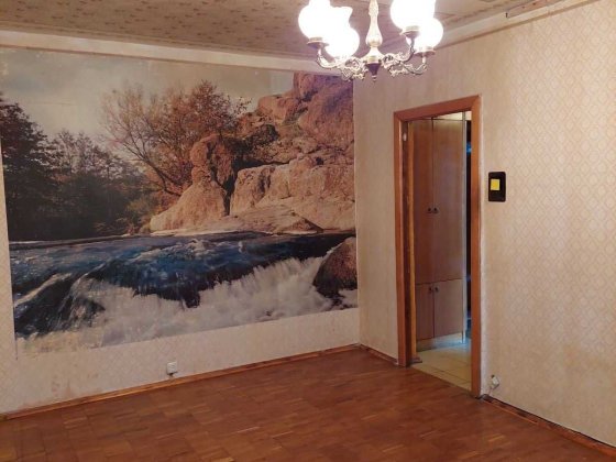 Продажа 3-х кімнат.квартири вул.Закревського 5  Троєщина початок Київ