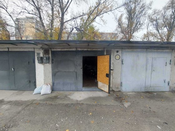 ПРОДАЖ ГАРАЖА в кооперативі на вул. Харківській (м. Кам’янське) Каменское