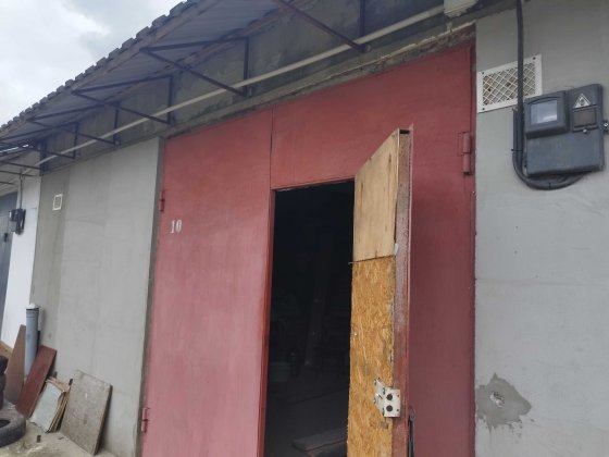 Продам гараж в кооп.Комфорт біля ОККО Нетешин