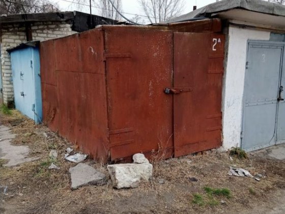 Продам гараж за АТБ.район ПХЗ. Павлоград