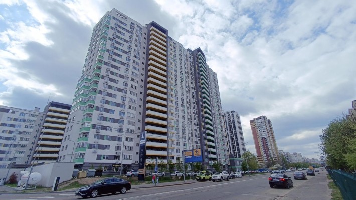 Продаж. ЖК Харківський. 2 кімнатна квартира. - фото 1