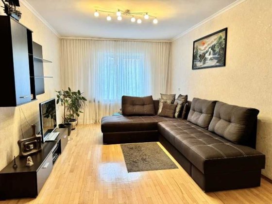 3 кімнатна квартира на Позняках  КИЇВ Киев