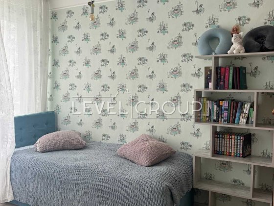 Продаж 2к квартири з ремонтом! м. ЧЕРНІГІВСЬКА, вул. Братиславська! Київ