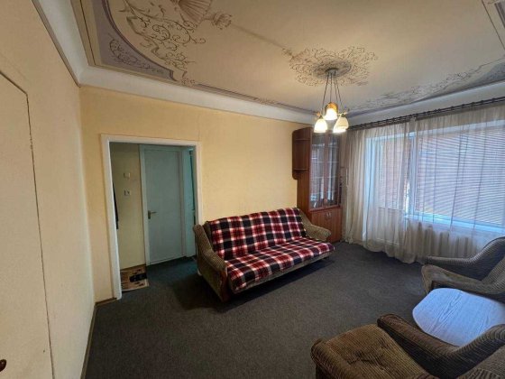 Продаж 2 кім Велика Васильківська Червоноармійська метро Палац Украхни Київ