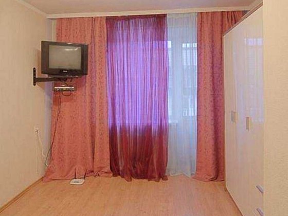 Метро Печерська Кловська НСК Олімпійський Гулівер Центр Печерськ