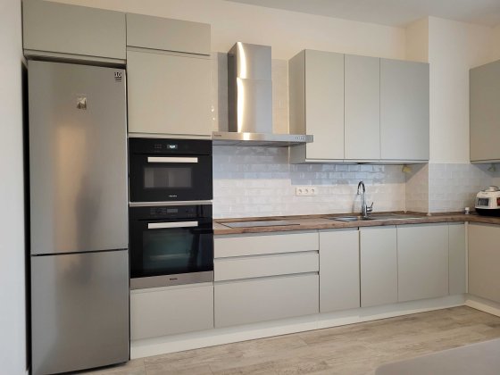 KAR 1к кв 54м2 Лаврухіна, 12, Троєщина Київ