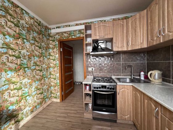 Чудова 3 кімнатна квартира, площею 72 кв.м Київ, вул. Путивлівська, 40 Київ