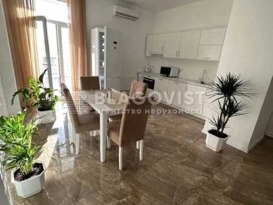 Продаж квартира в ЖК "Французський Квартал" Киев