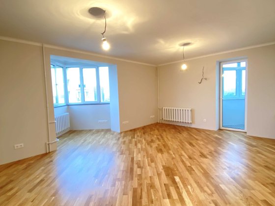 Простора та світла квартира біля м. Лівобережна. Нестайка, 6 Киев