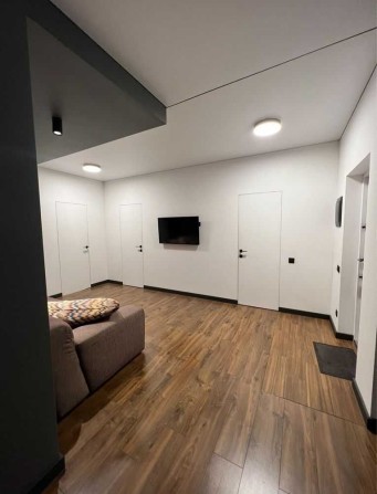 2-3к 72м Навігатор Балтійський 3а стильний ремонт Оболонський Почайна - фото 1