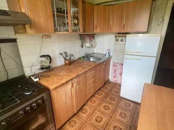 Актуальна! Райдужна 2 кім Озеро Парк СкайМол ТРЦ Квадрат Дніпровський Киев