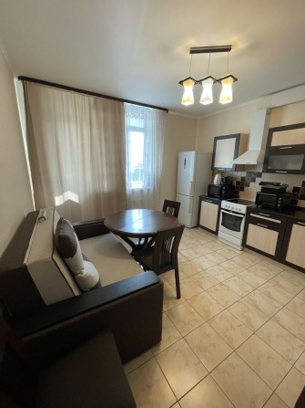 Продаж квартири в ЖК Паркові Озера , вул.Воскресенська 12а - фото 1