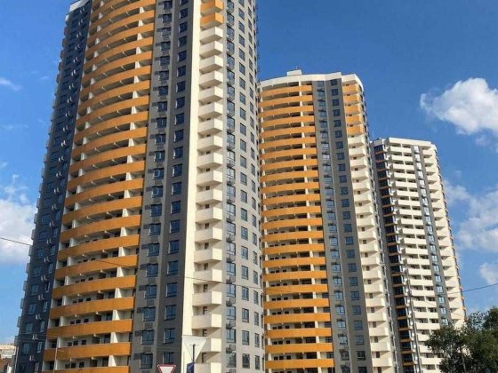 Продаж 3 км 77 м2 в ЖК Райдужний, Кибальчича 1Б- єдина пропозиція Київ