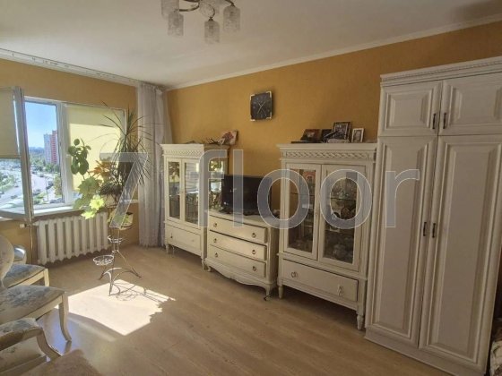 1 кімнатна квартира Милославська Бальзака ТЦ Квадрат Почайна