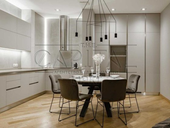 Продаж 3к квартири 102 м2, вул. Коновальця Євгена, Печерський район Киев