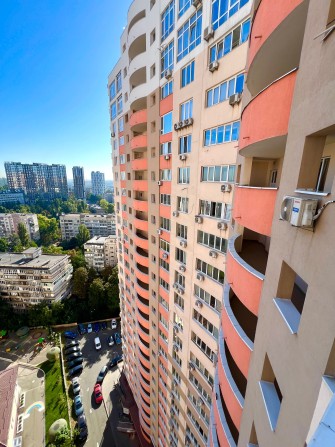 Максимовича 3д,ЖК"4сезони"метро Васильківська,2-х 71м,6/24 пов,паркінг - фото 1