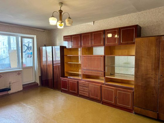 2 к, Бажана 9-А, Харківська,Вирлиця, Дарницький р-н, під держ.програми Киев