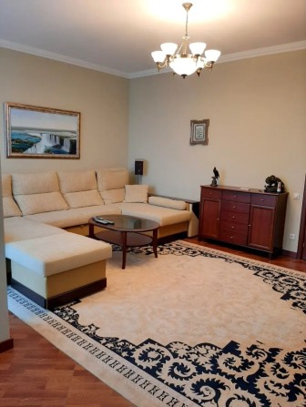 Орлика 6. Исторический центр Киева - фото 1