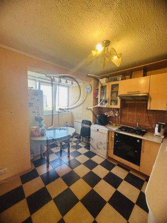 Продаж 3 кімн. квартири за адресою Романа Мстиславича 18 - фото 1