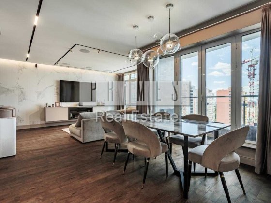 Продам 4к 130 м2 ЖК 4 Сезона Максимовича(Трутенко) 3Г Голосеевский р-н Київ