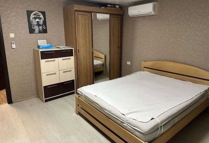 Березняки,ТЦ Сильвер Бриз,озеро Тельбін,метро Лівобережна - фото 1